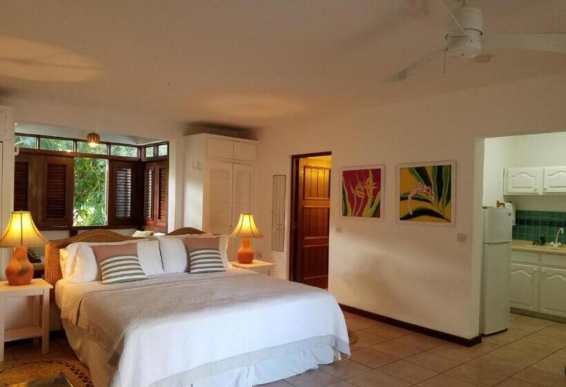 جناح مطلّ علي البحر, Gingerbread Suites