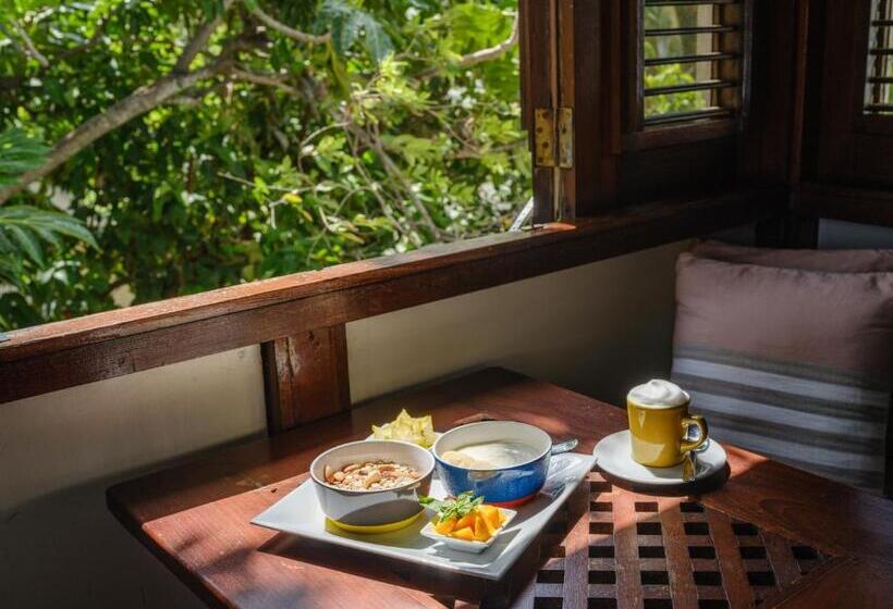 جناح سرير كينج, Gingerbread Suites