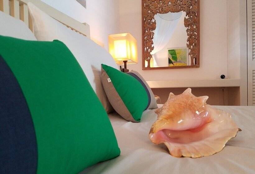 جناح عائلي, Gingerbread Suites