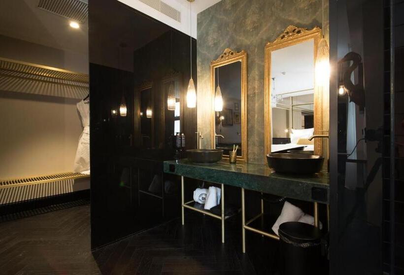 스위트, Skylark, Aluma Hotel & Resort