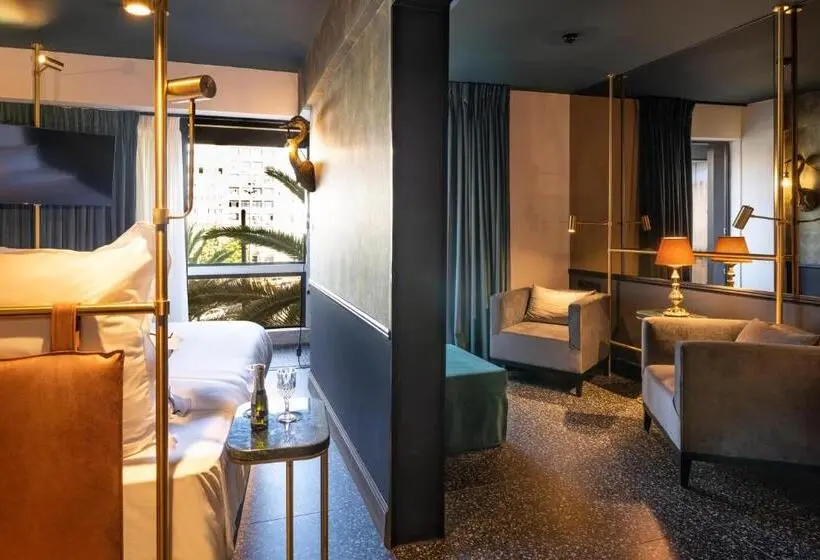 سوییت جونیور با چشمانداز شهر, Skylark, Aluma Hotels & Resorts