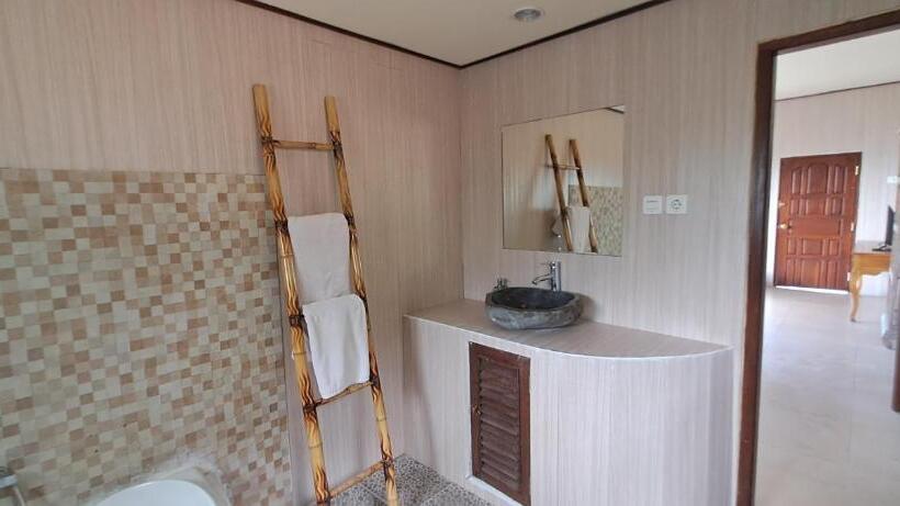 סוויטה, The Kayuan