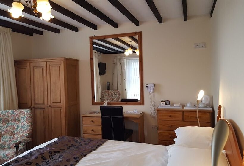 غرفة سوبيريور, King Arthurs Arms