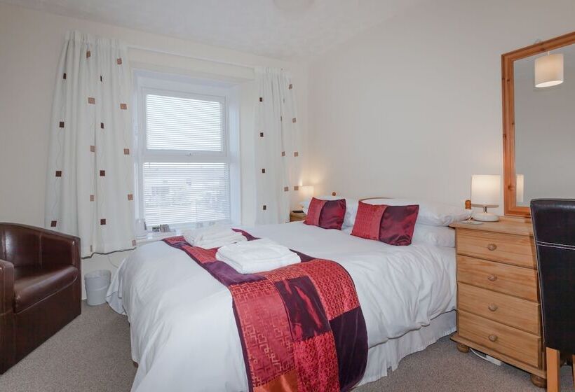 기본룸, King Arthurs Arms