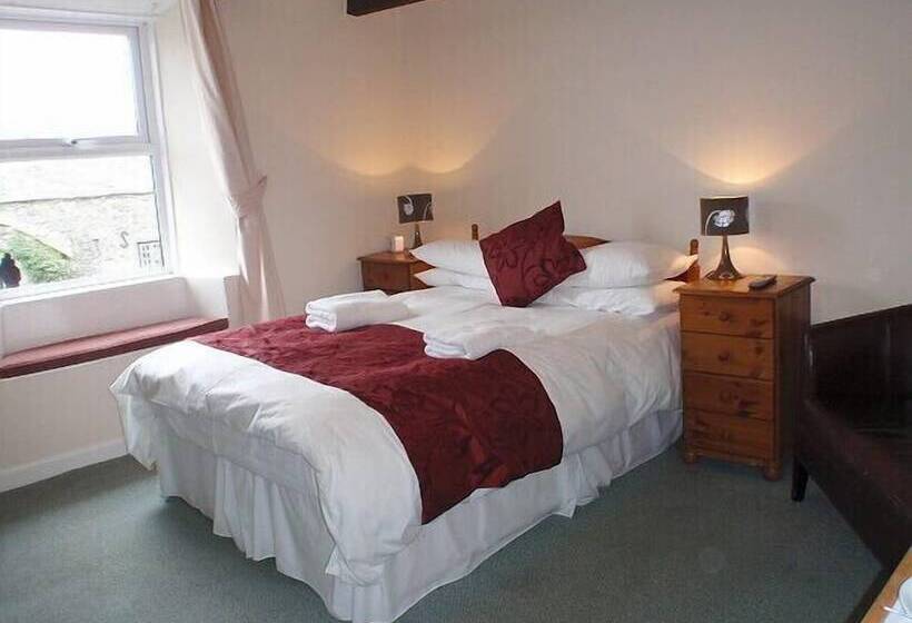 غرفة قياسية, King Arthurs Arms