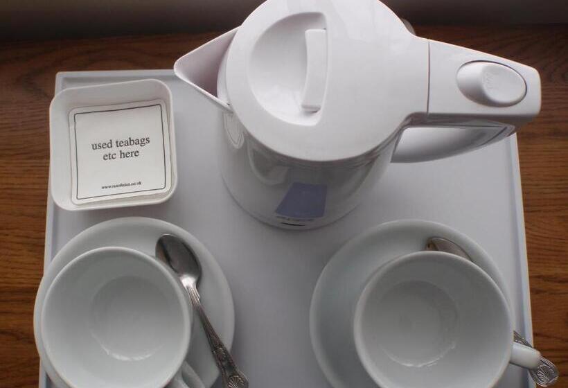 غرفة قياسية, King Arthurs Arms