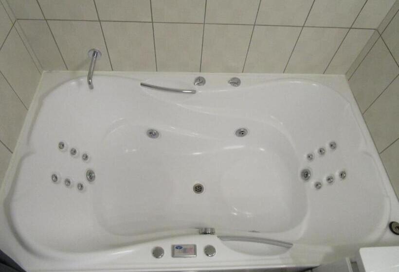 豪华工作室, Delago Motel/apartments