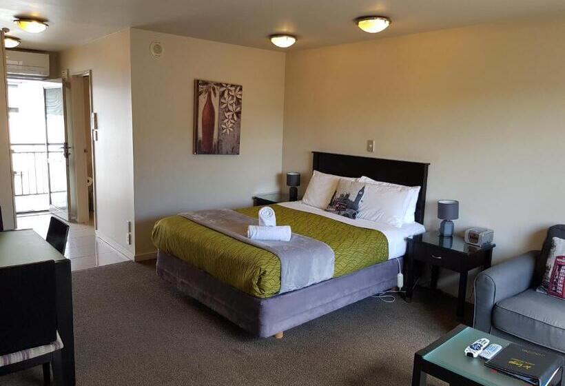 带阳台两卧公寓, Delago Motel/apartments