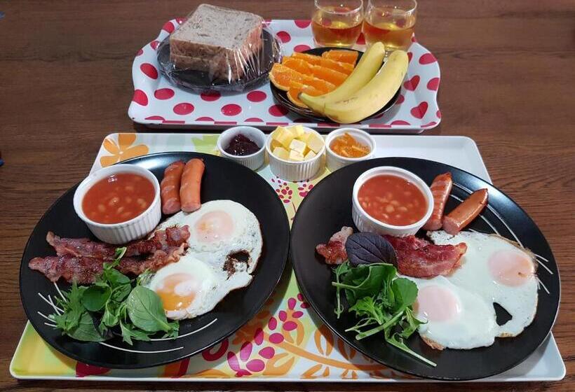 标准工作室, Delago Motel/apartments