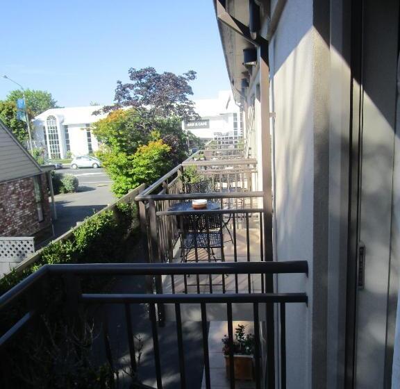 标准工作室带阳台, Delago Motel/apartments