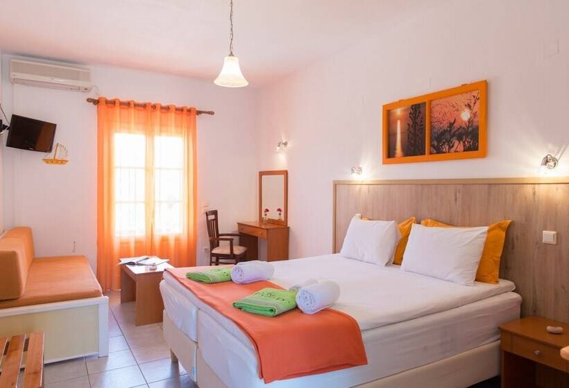 חדר סטנדרט לשלושה עם נוף לגינה, Edem