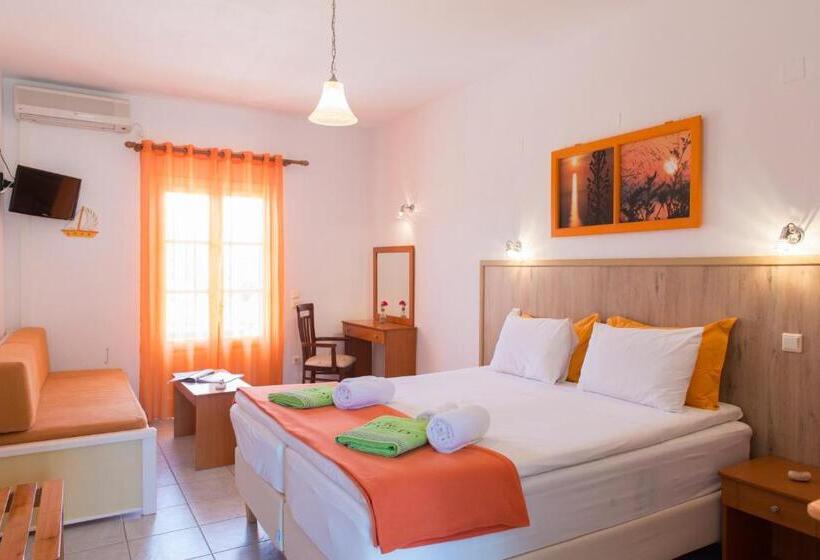 חדר סטנדרט לשלושה עם נוף לגינה, Edem