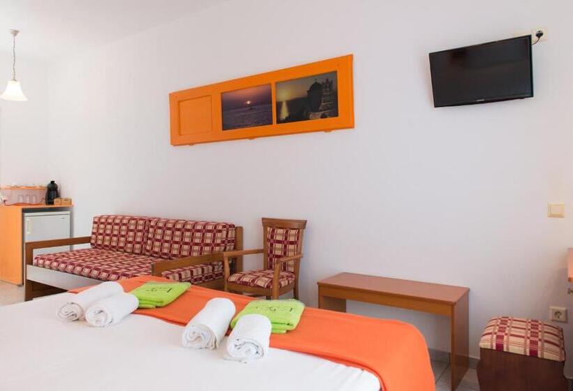 חדר סטנדרט לשלושה עם נוף לגינה, Edem