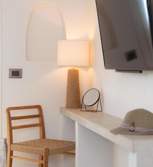 חדר דלוקס, Edem