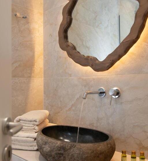 חדר דלוקס, Edem