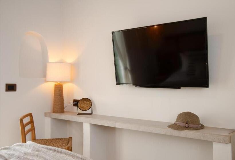 חדר דלוקס, Edem