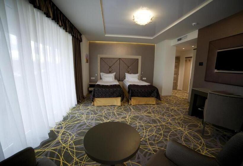 اتاق سوپریور, Exclusive Hotel & More