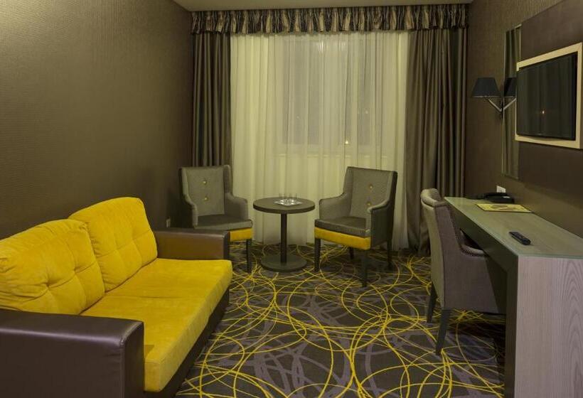 سوییت, Exclusive Hotel & More