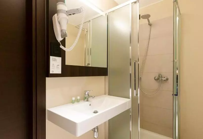 Standard-invahuone, B&b Hotel Milano San Siro