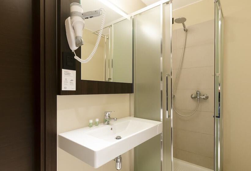 اتاق استاندارد, B&b Hotel Milano San Siro
