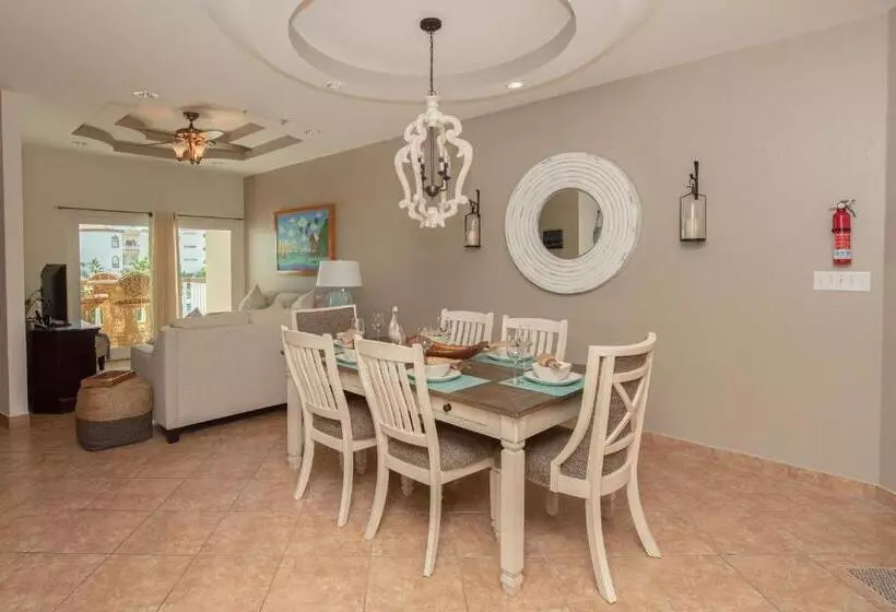 海の見える2ベッドルームアパートメント, Grand Caribe Belize