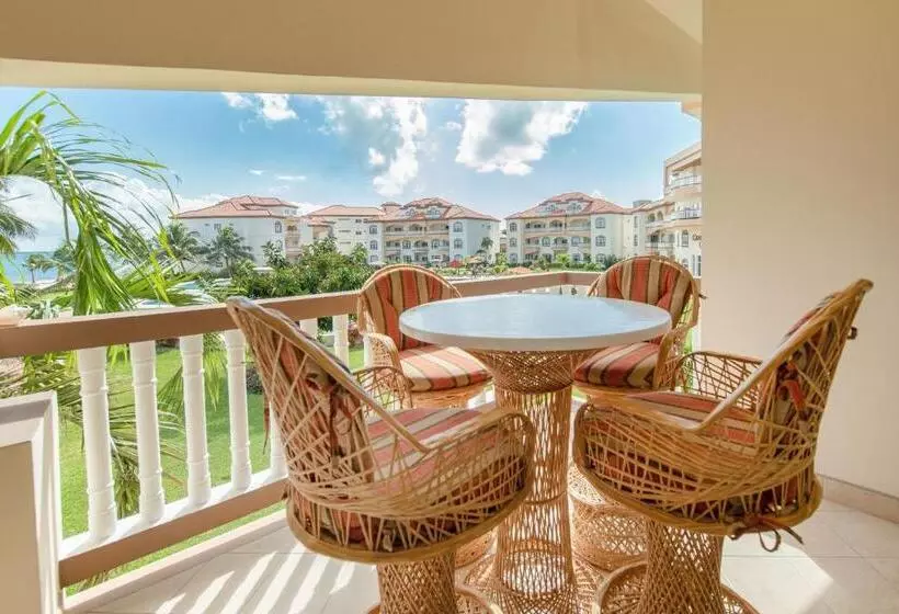 海の見える2ベッドルームアパートメント, Grand Caribe Belize