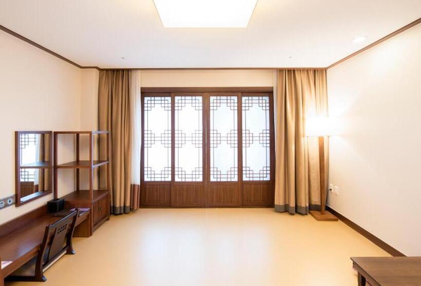 غرفة قياسية ذات إطلالة, Holiday Inn Resort Alpensia Pyeongchang, An Ihg