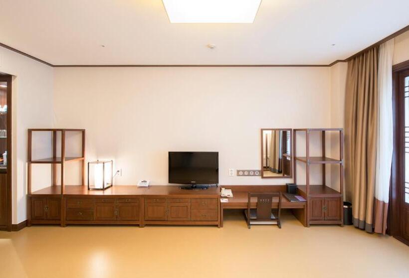 غرفة قياسية ذات إطلالة, Holiday Inn Resort Alpensia Pyeongchang, An Ihg