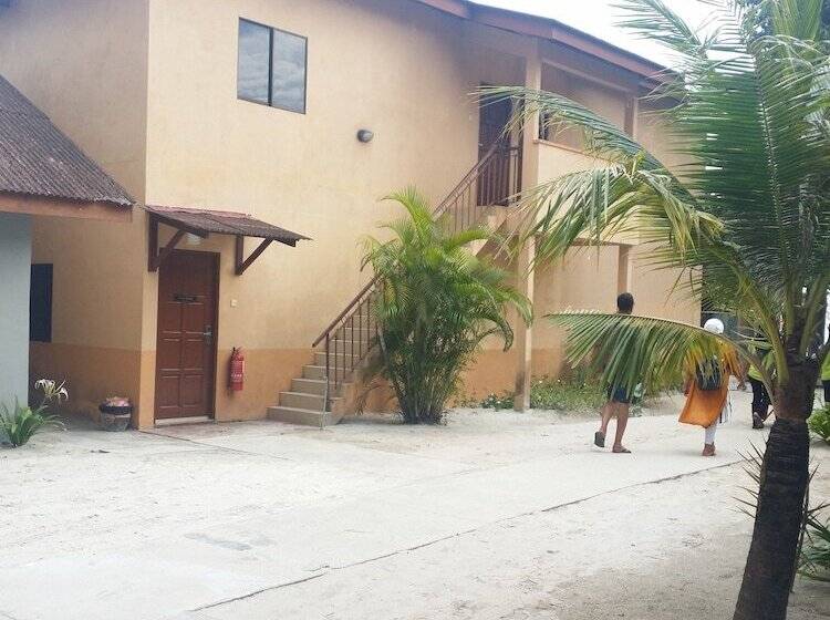 패밀리 룸, Malibest Resort