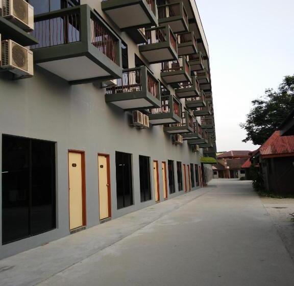 디럭스 패밀리 룸, Malibest Resort