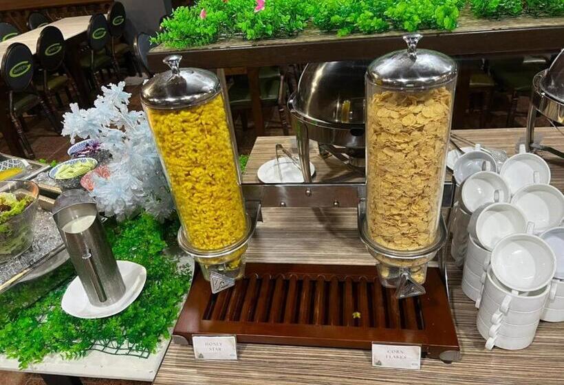 패밀리 룸, Malibest Resort