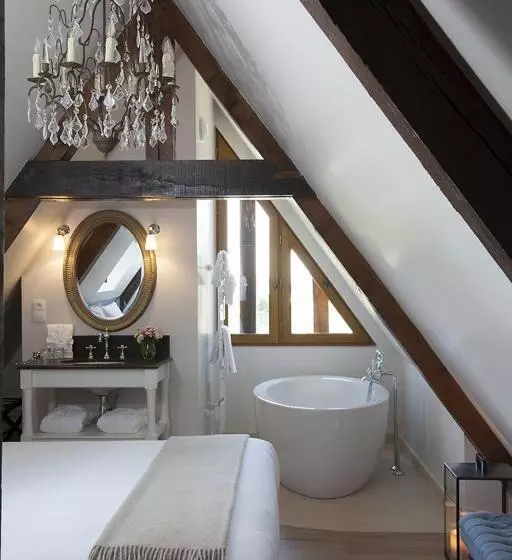 Deluxe-huone, Manoir De Surville