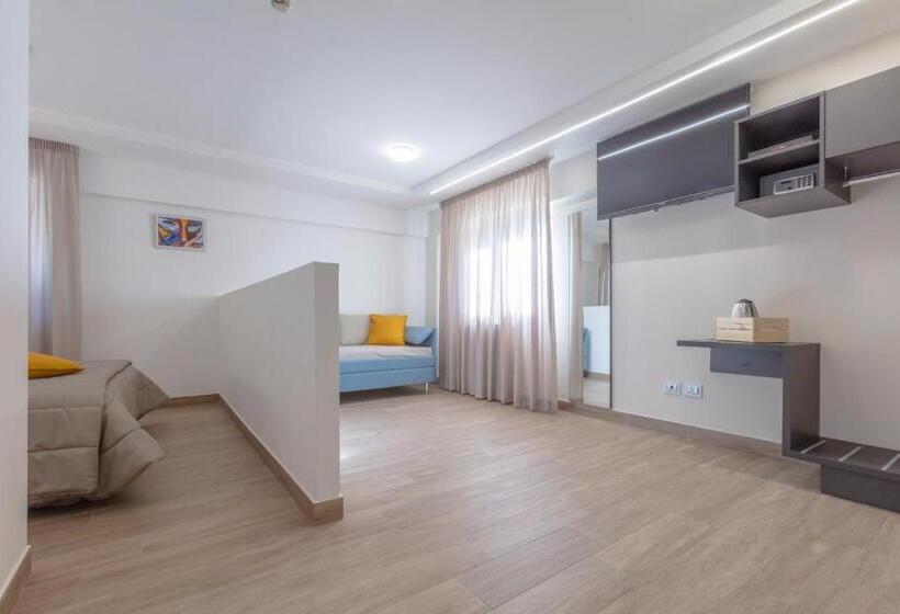 Полулюкс, Miletto