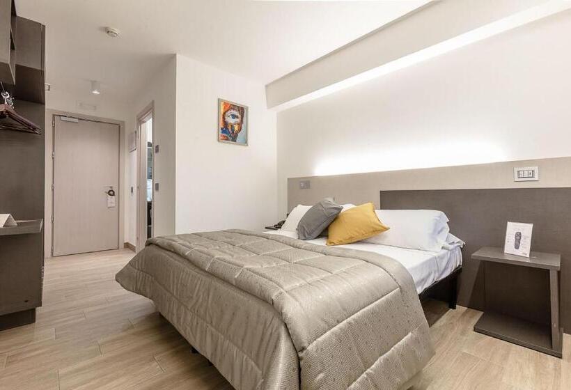 Четырехместный Номер Ejecutiva, Miletto