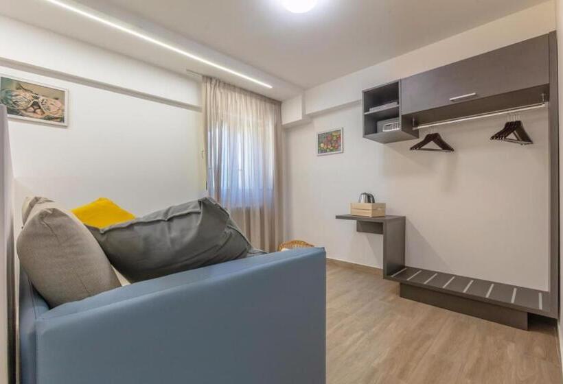 Люкс Кровать Кинг, Miletto