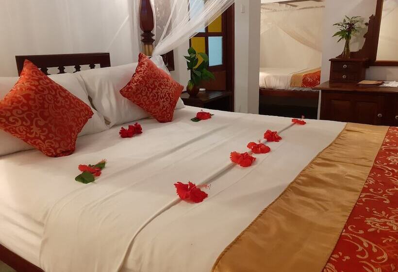 Номер Стандарт Трехместный, Nooit Gedacht Heritage