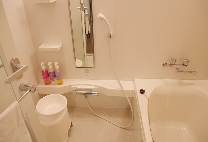 Номер Премиум, Sotetsu Fresa Inn Yokohama Sakuragicho