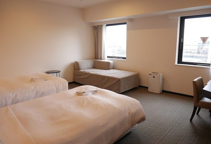 Номер Премиум, Sotetsu Fresa Inn Yokohama Sakuragicho