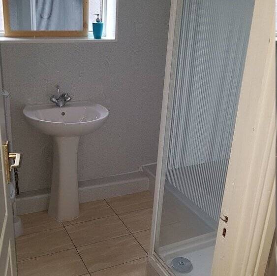 浴室共有ファミリールーム, The Mews Inn