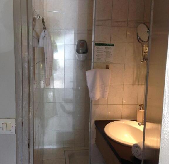 اتاق عادی یک تخته, Ylang Ylang