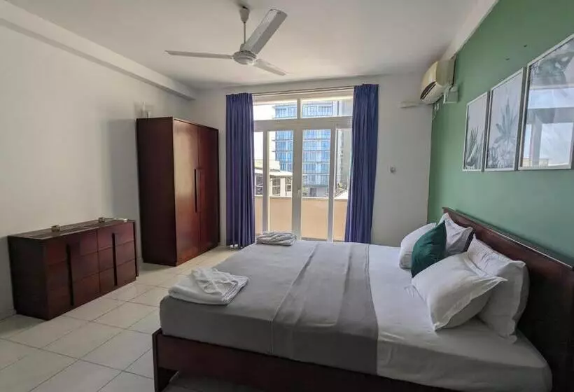 اتاق سوپریور با چشم‌انداز دریا, Palmyrah Residencies