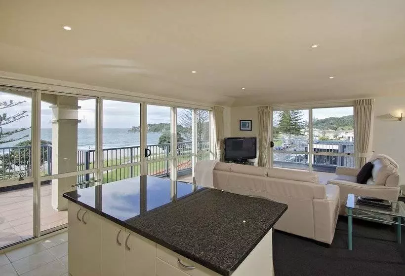 1ベッドルームペントハウスアパート, Pavilion Beachfront Apartments