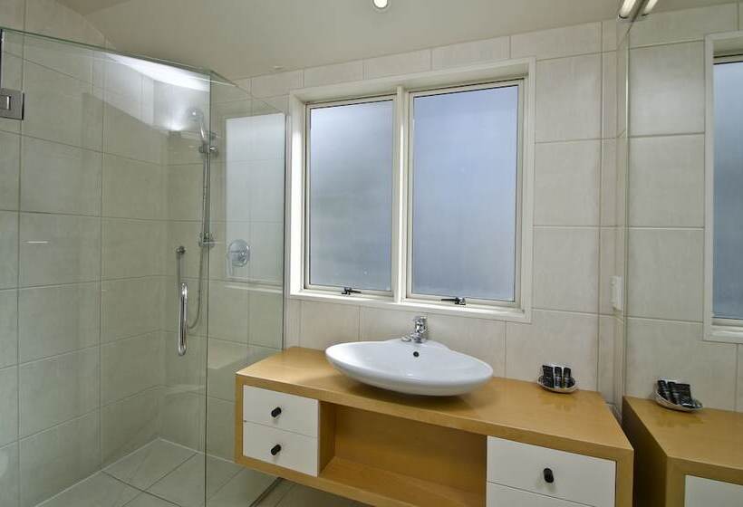 2침실 펜트하우스 아파트, Pavilion Beachfront Apartments