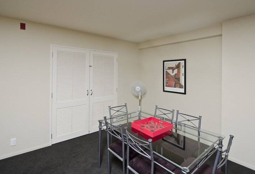 침실 2개 바다 전망 아파트, Pavilion Beachfront Apartments