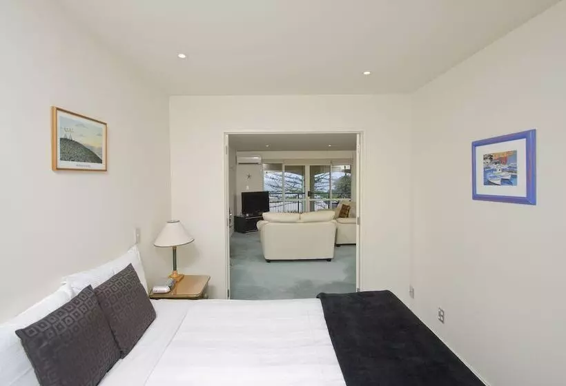 海の見える2ベッドルームアパートメント, Pavilion Beachfront Apartments