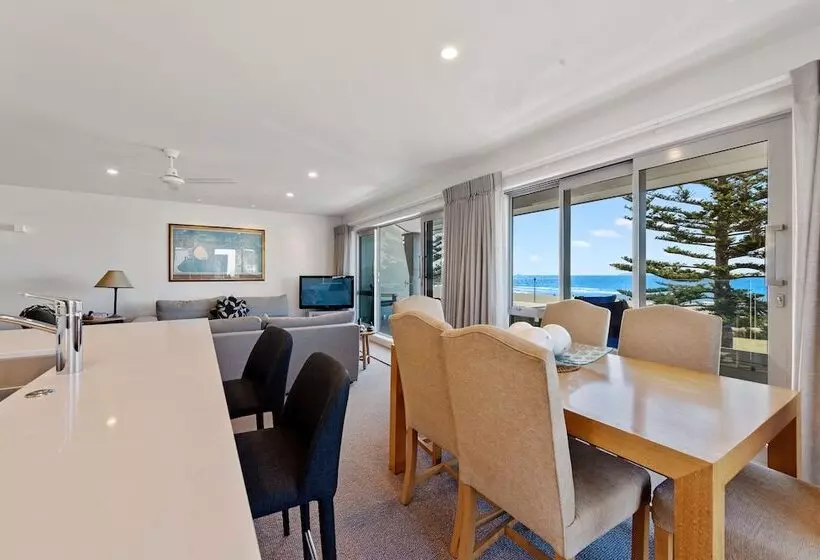 海の見える1ベッドルームアパートメント, Pavilion Beachfront Apartments