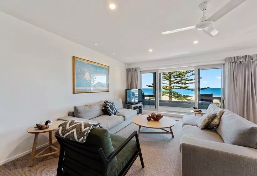 海の見える1ベッドルームアパートメント, Pavilion Beachfront Apartments