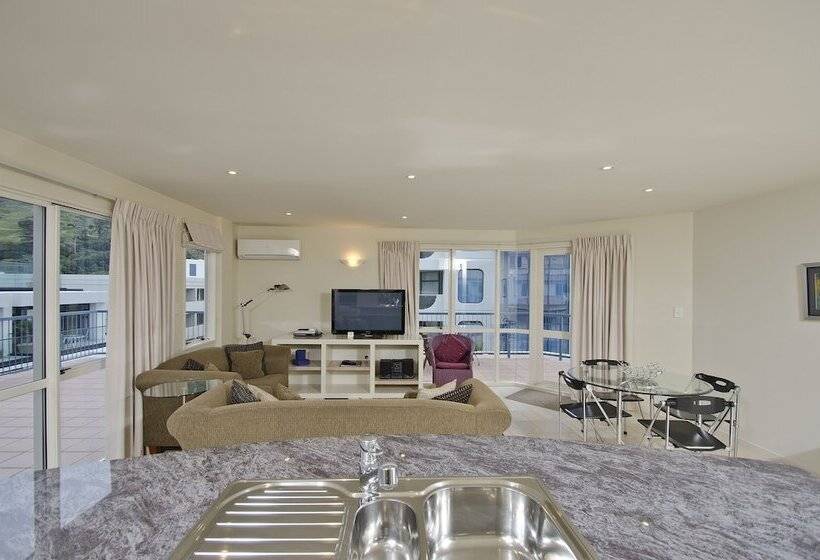 침실 1개 아파트 측면 바다 전망, Pavilion Beachfront Apartments