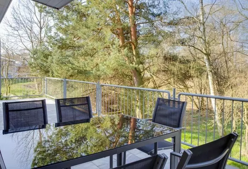Talo 3 Makuuhuonetta, Seehotel Luisenhof