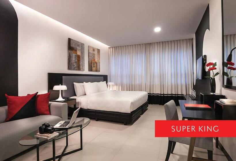 חדר דחוקס עם מיטת קינג, Summit Hotel Magnolia